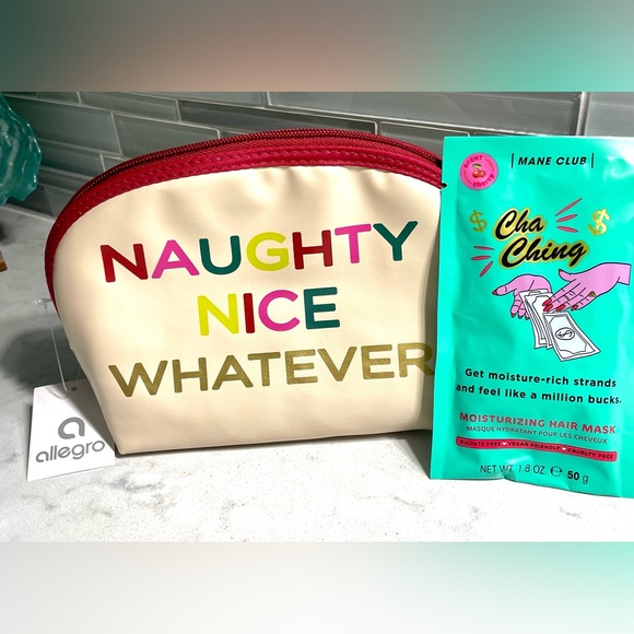 Cosmetic bag & Hair mask - Picture 1 of 3